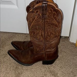 Ariat leather cowboy boots